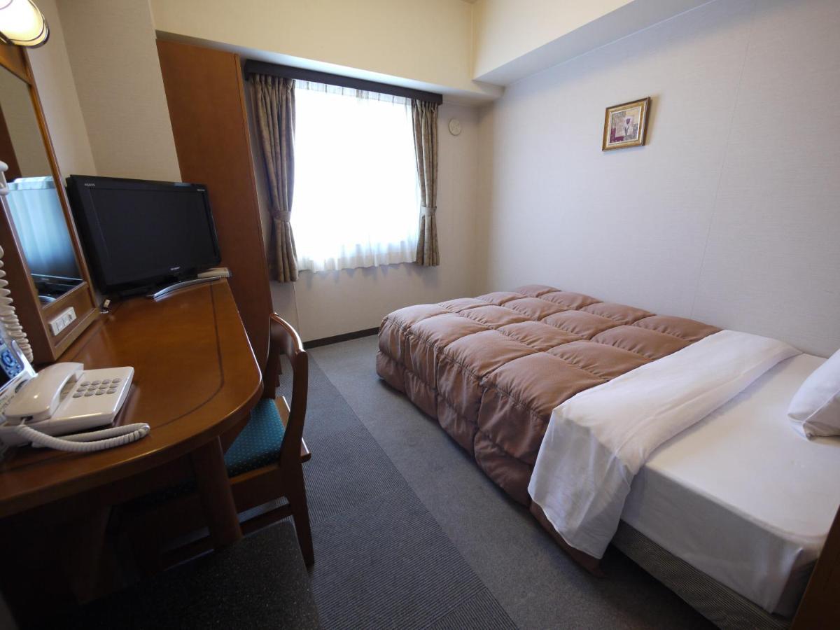 Hotel Route-Inn Matsusaka Ekihigashi Dış mekan fotoğraf
